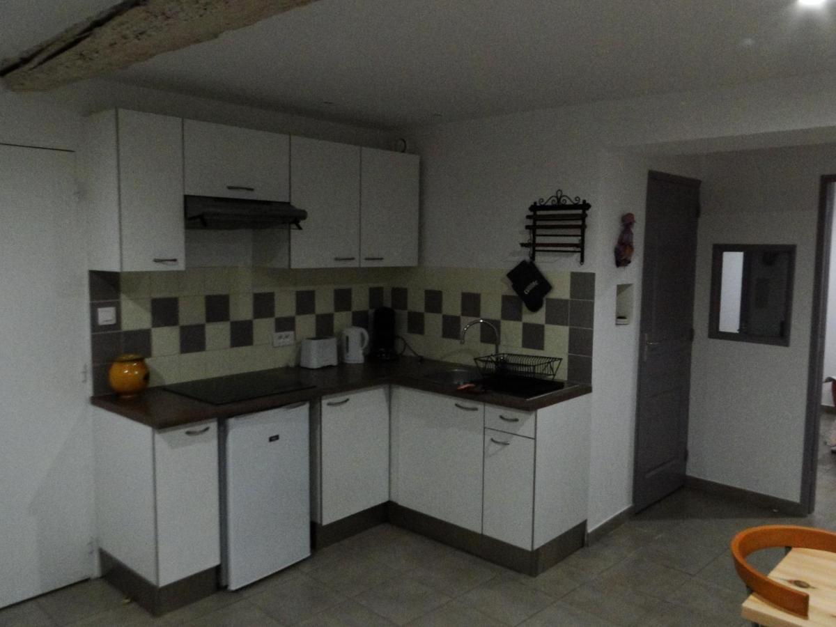 Sympathique Appartement リル・シュル・ラ・ソルギュ エクステリア 写真
